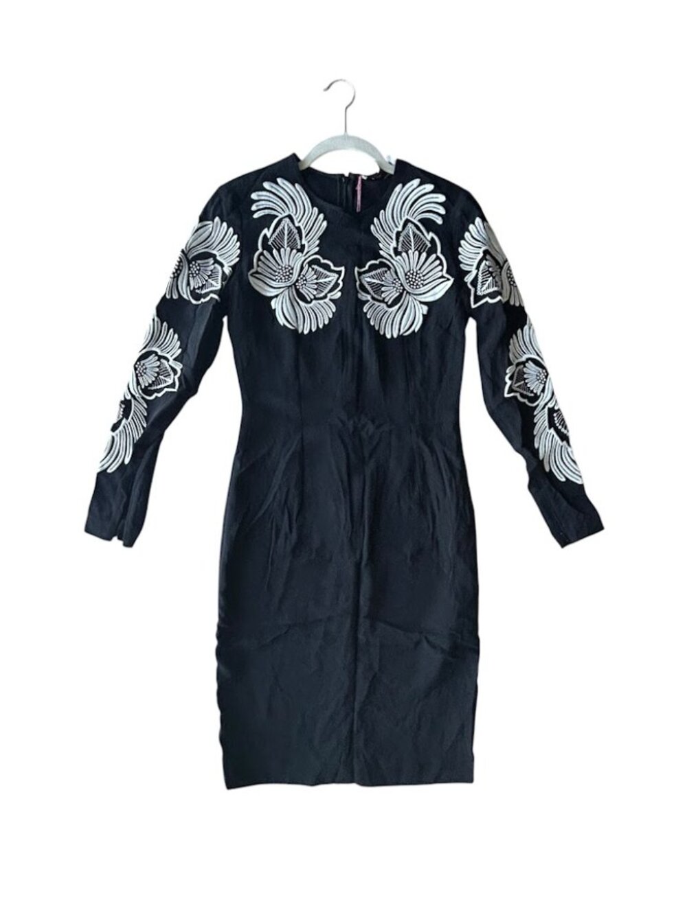 Stella McCartney Black and White Embroidered Floral Long Sleeve Dress EU 38 NWT